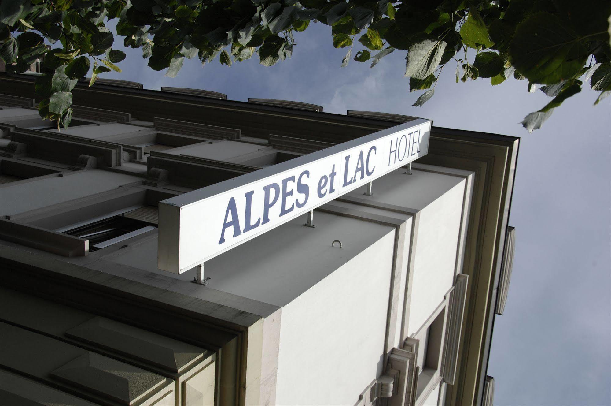 Hotel Alpes & Lac เนอชาแต็ล ภายนอก รูปภาพ